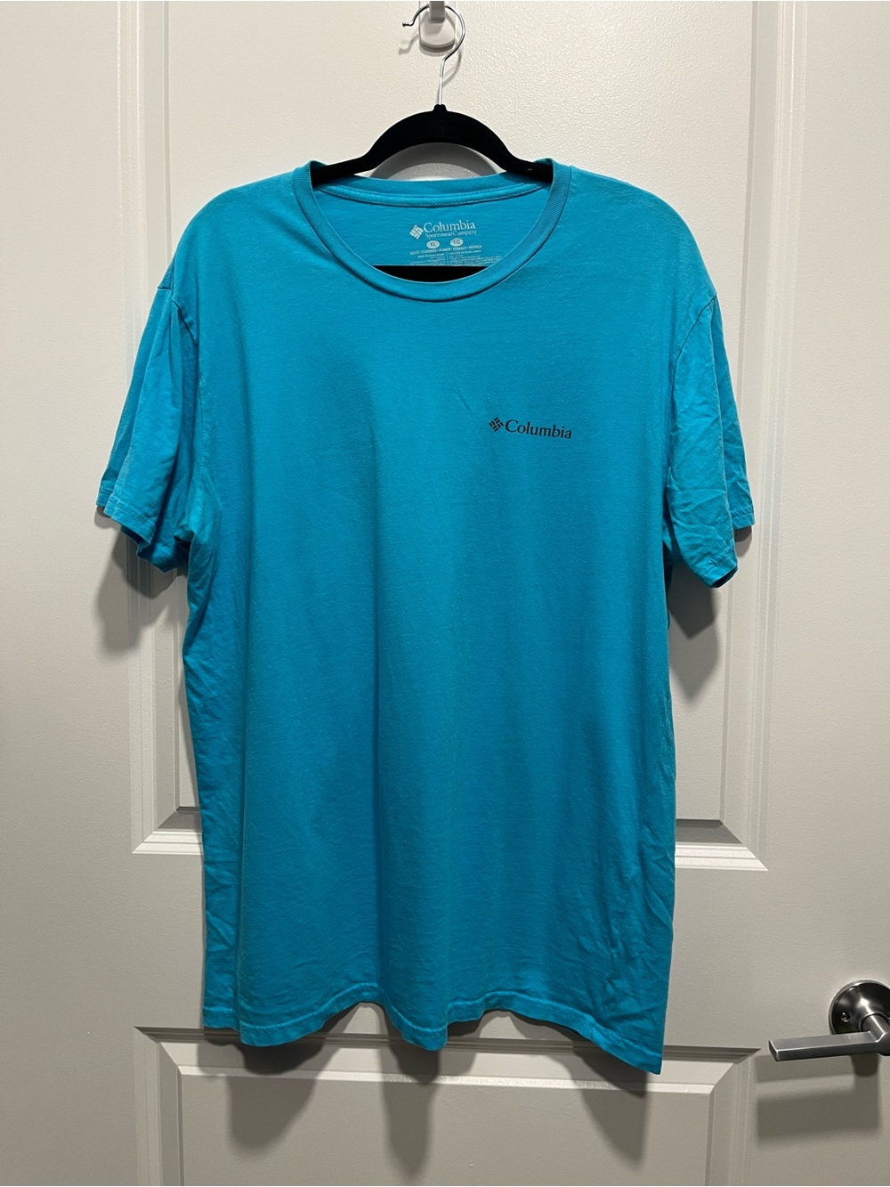 Columbia Short Sleeve Crew Tee in Turquoise Blue 100% cotton